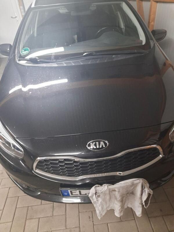 Schwarz Gebraucht 2015 Kia Ceed Sportswagon Edition 7 Kombi | 6.000 € (Superpreis) - Bild 1/4