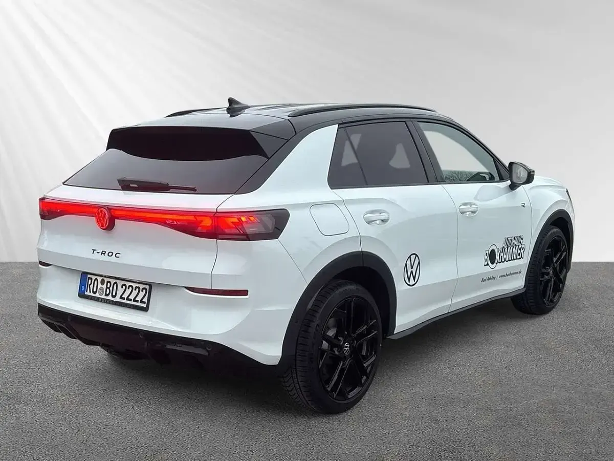 Gebraucht VW T-Roc R-line 150 PS (110 kW) 2025 Weiß SUV