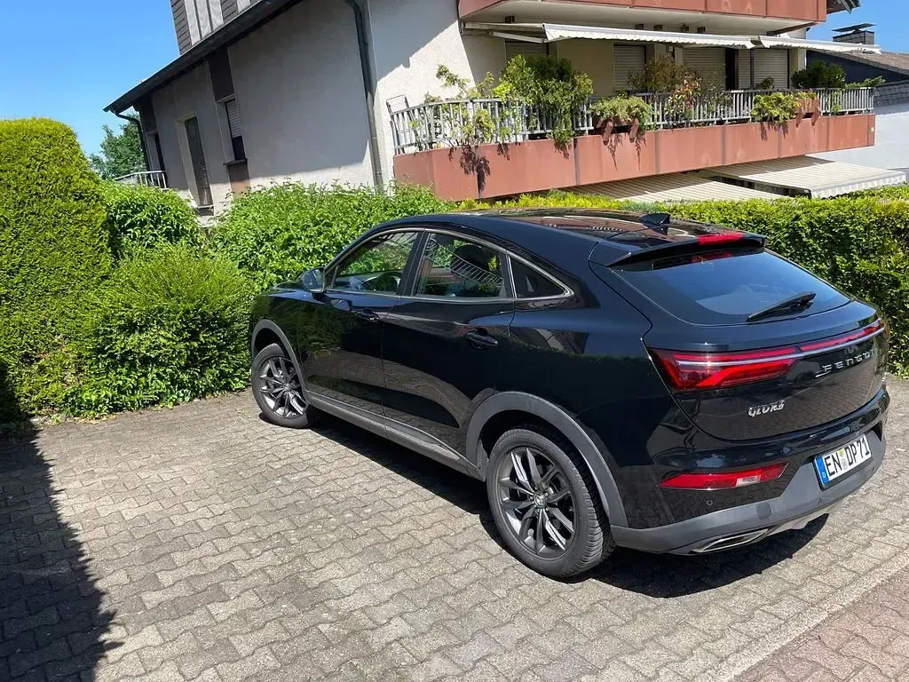 Gebraucht DFSK Fengon 137 PS (100 kW) 2024 Schwarz SUV