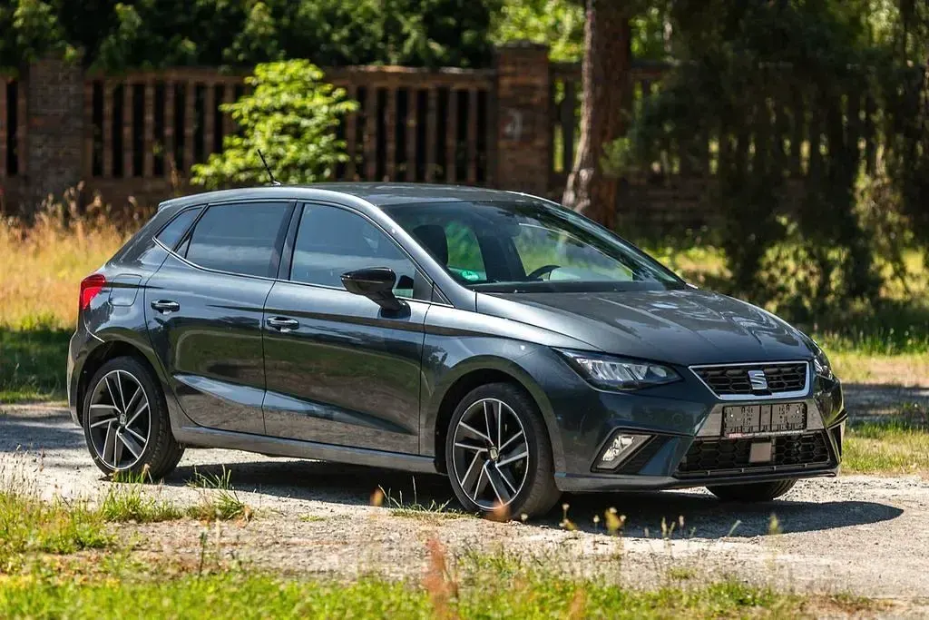 Gebraucht Seat Ibiza FR 95 PS (69 kW) 2024 Grau Kleinwagen