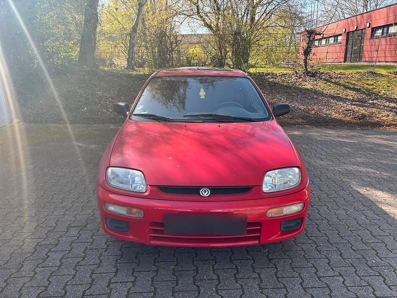Gebraucht Mazda 2 88 PS (64 kW) 2007 Rot Kleinwagen