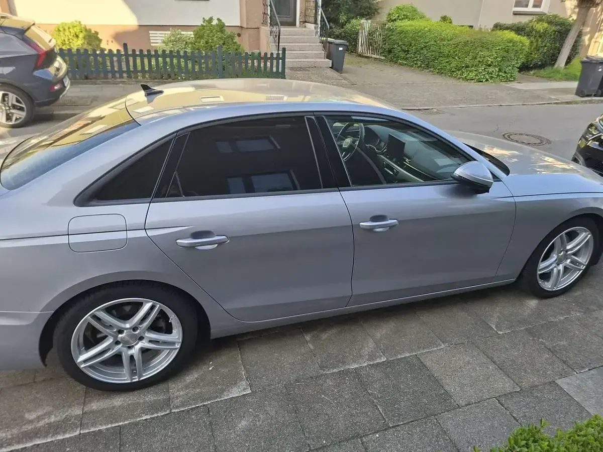 Gebraucht Audi A4 136 PS (100 kW) 2024 Limousine