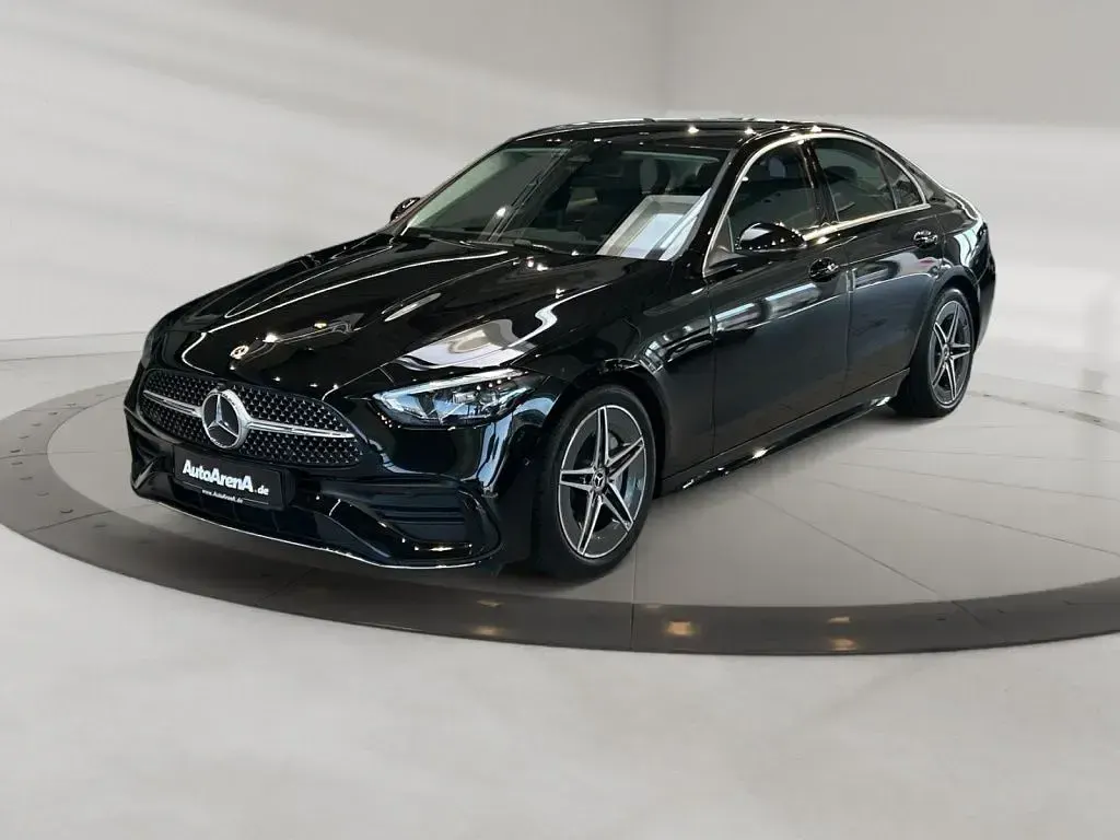 Gebraucht Mercedes C200 AMG 163 PS (119 kW) 2025 Schwarz Limousine