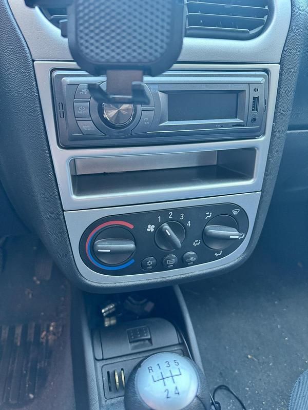 Usata Opel Corsa 2003 Utilitaria
