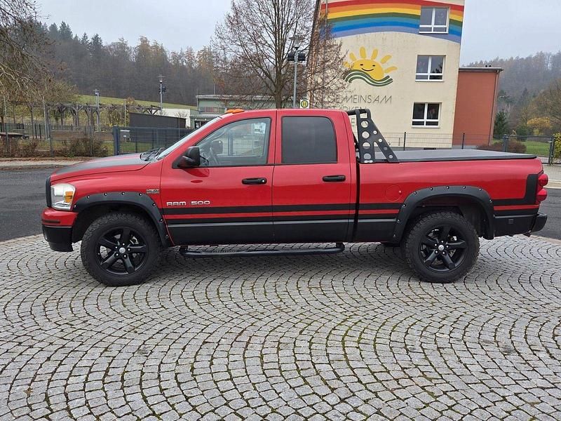 Gebraucht Dodge Ram 349 PS (256 kW) 2007 Rot Pickup