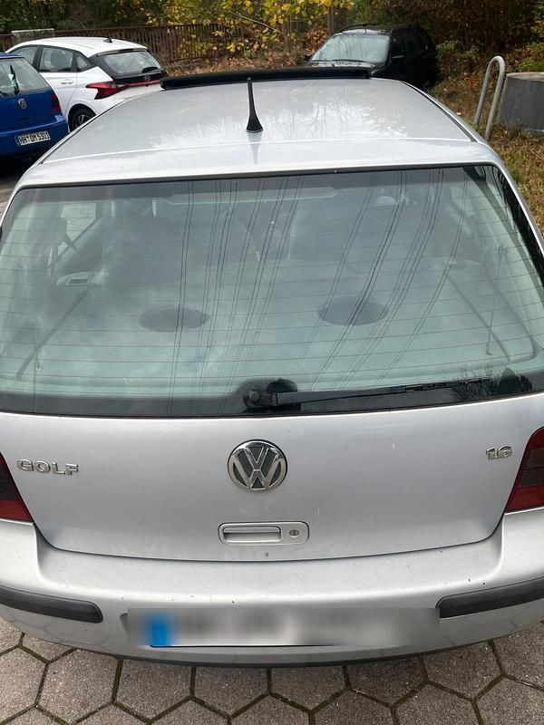 Gebraucht VW Golf IV 101 PS (74 kW) 1997 Silber Kleinwagen