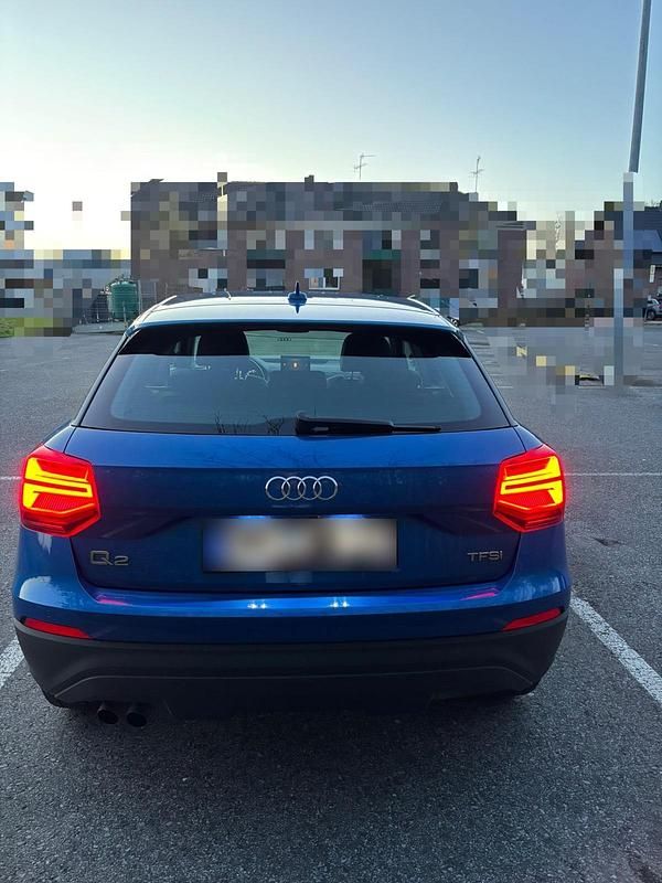 Second-hand Audi Q2 Comfort 150 CP (110 kW) 2018 Albastru SUV