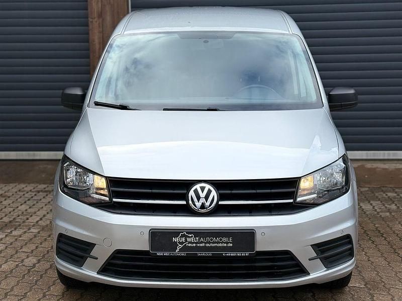 Gebraucht VW Caddy Maxi 102 PS (75 kW) 2020 Silber Van / Kleinbus