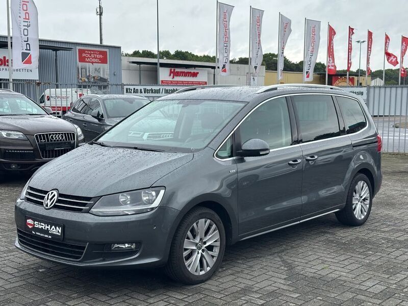 Grau Gebraucht 2013 VW Sharan Life Van / Kleinbus | 8.950 € (Guter Preis) - Bild 1/4
