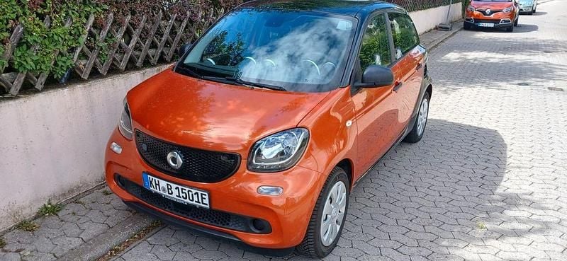 Orange Gebraucht 2018 Smart ForFour Electric Drive Limousine | 6.800 € (Guter Preis) - Bild 1/4