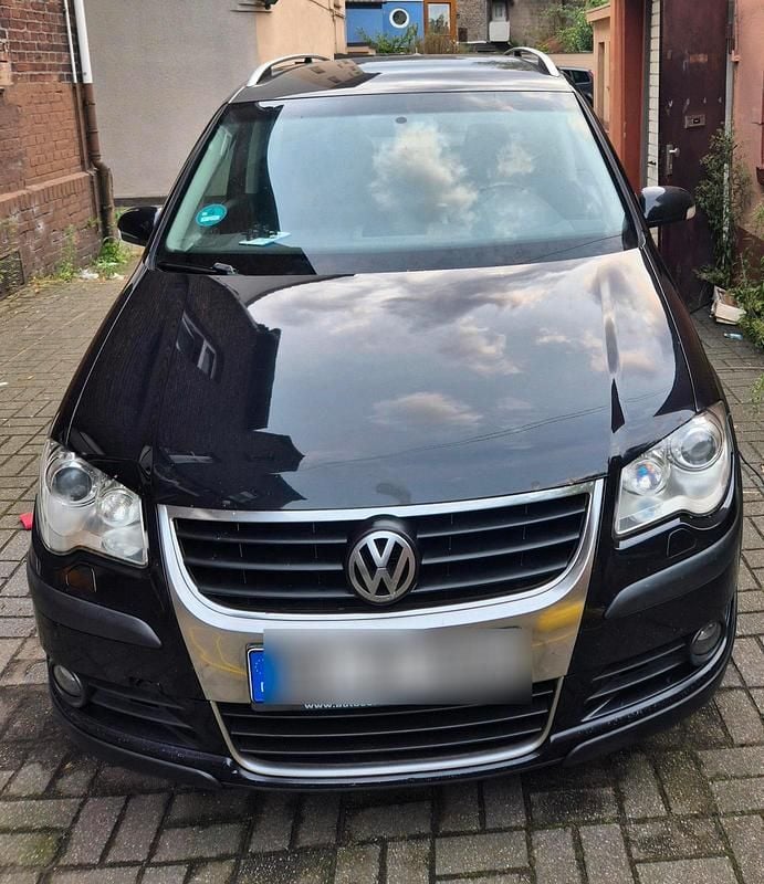 Schwarz Gebraucht 2008 VW Touran Cross Van / Kleinbus | 3.500 € (Superpreis) - Bild 1/4