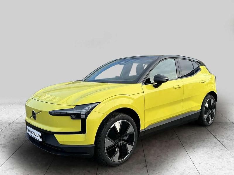 Gebraucht Volvo EX30 Plus 200 kW (272 PS) 2025 Moss yellow SUV
