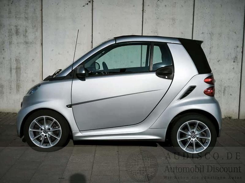 Gebraucht Smart ForTwo Cabrio Passion 71 PS (52 kW) 2014 Silber Cabrio