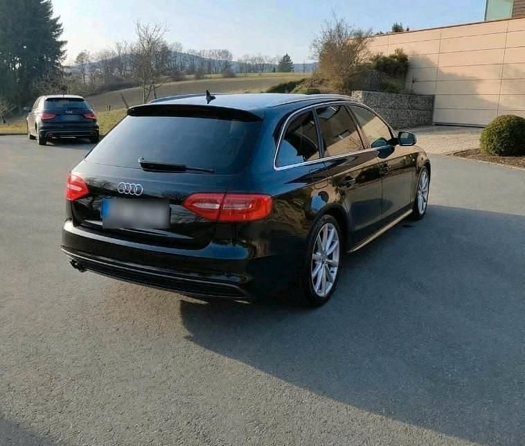 Gebraucht Audi A4 S-Line 177 PS (130 kW) 2014 Schwarz Kombi
