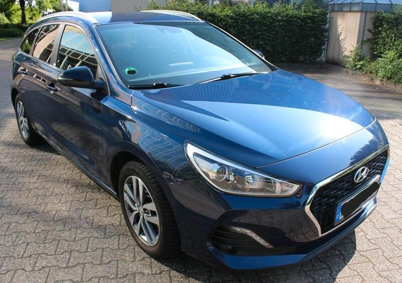 Andere außenfarben Gebraucht 2019 Hyundai i30 Kombi | 15.990 € (Fairer Preis) - Bild 1/4