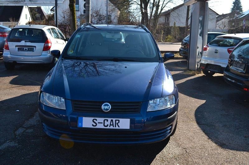Gebraucht Fiat Stilo 116 PS (85 kW) 2004 Blau Kombi