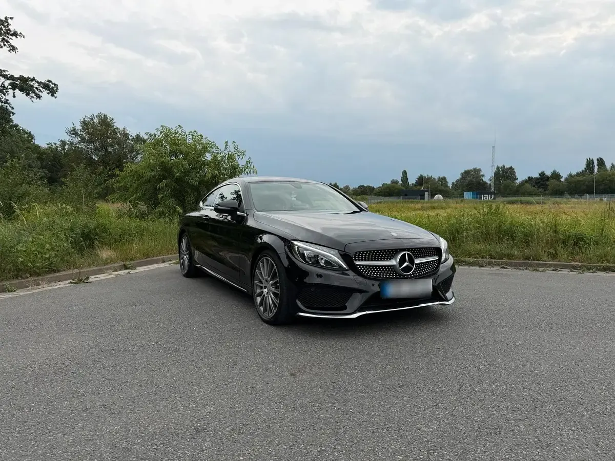 Gebraucht Mercedes C220 170 PS (125 kW) 2015 Schwarz Coupé