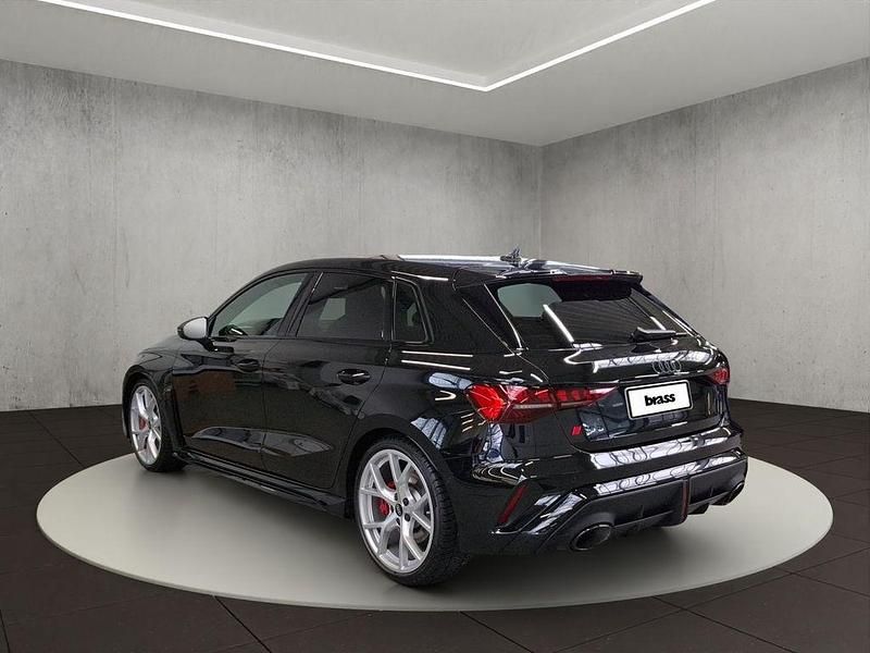 Gebraucht Audi RS3 Sport 400 PS (294 kW) 2025 Schwarz Limousine