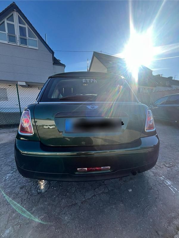 Gebraucht Mini Cooper 75 PS (55 kW) 2011 Grün Kleinwagen