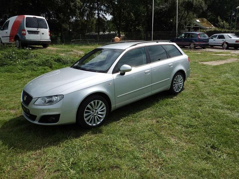 Eissilber/estrella silver Gebraucht 2012 Seat Exeo Style Kombi | 7.499 € (Etwas zu teuer) - Bild 1/4