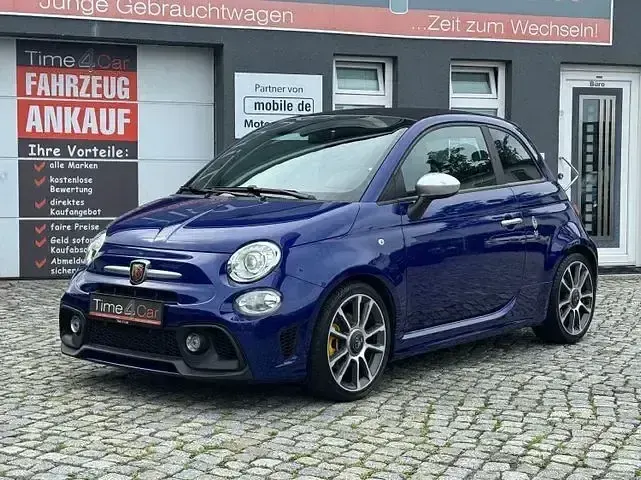 Gebraucht Abarth 595C Turismo 165 PS (121 kW) 2019 Schwarz Cabrio