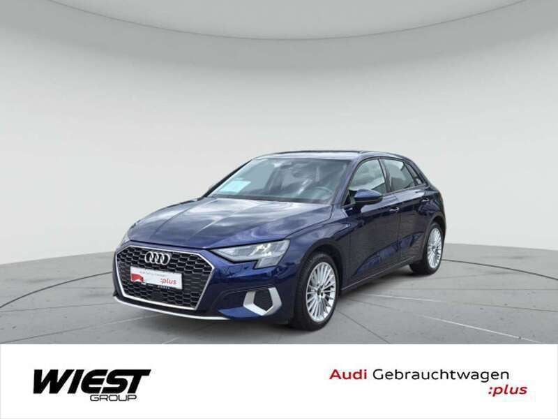 Navarrablau metallic Gebraucht 2024 Audi A3 Advanced Plus Limousine | 26.480 € (Guter Preis) - Bild 1/4
