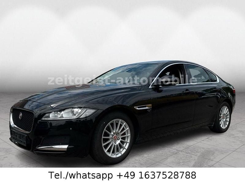 Second-hand Jaguar XF 179 CP (131 kW) 2018 Negru Berlinǎ