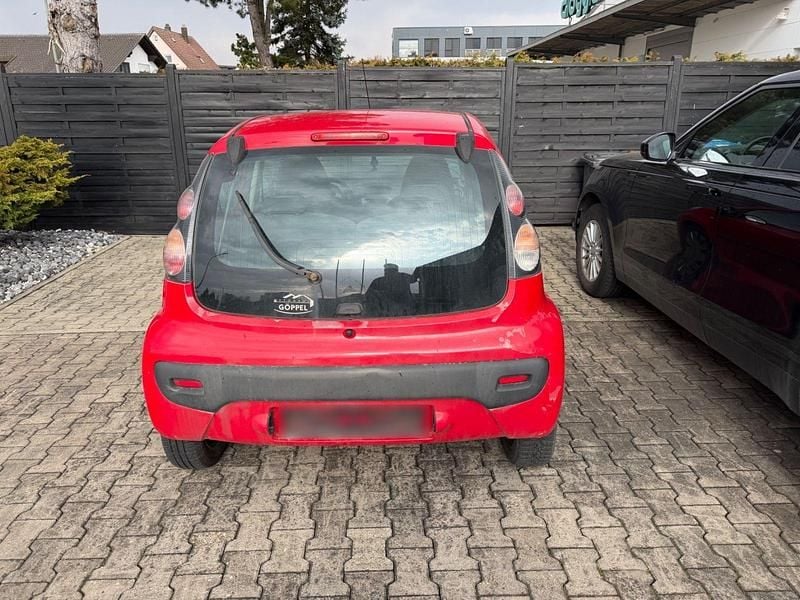 Gebraucht Citroën C1 Advance 70 PS (51 kW) 2007 Rot Kleinwagen