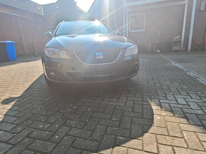 Gebraucht Seat Exeo 160 PS (117 kW) 2011 Grau Kombi