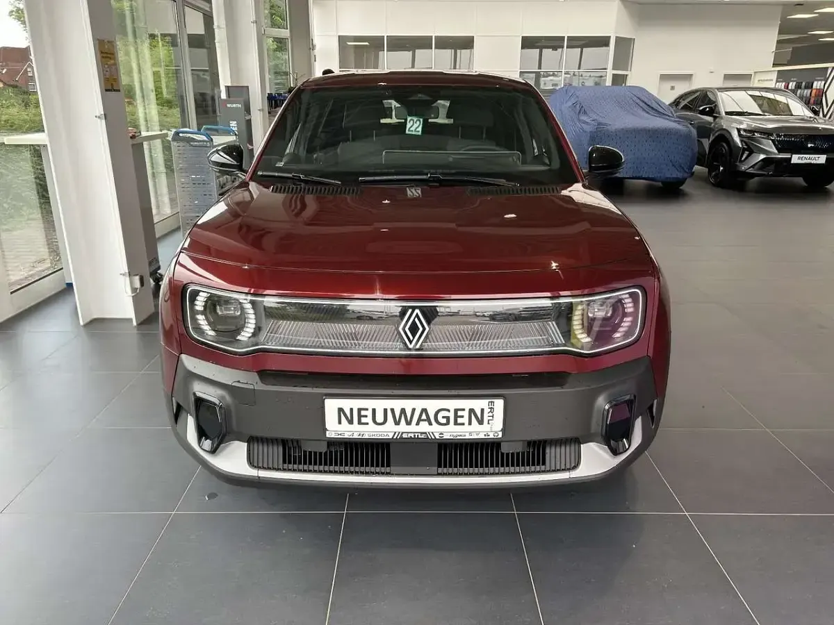 Brugt Renault 4 E-Tech Evolution 110 kW (150 HK) 2025 Rød SUV