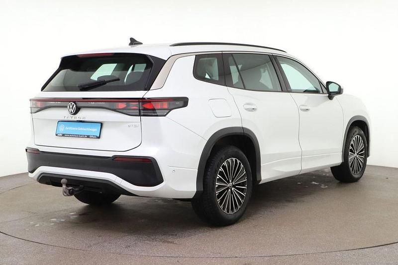 Gebraucht VW Tayron Life 150 PS (110 kW) 2025 Oryxweiß perlmutteffekt SUV