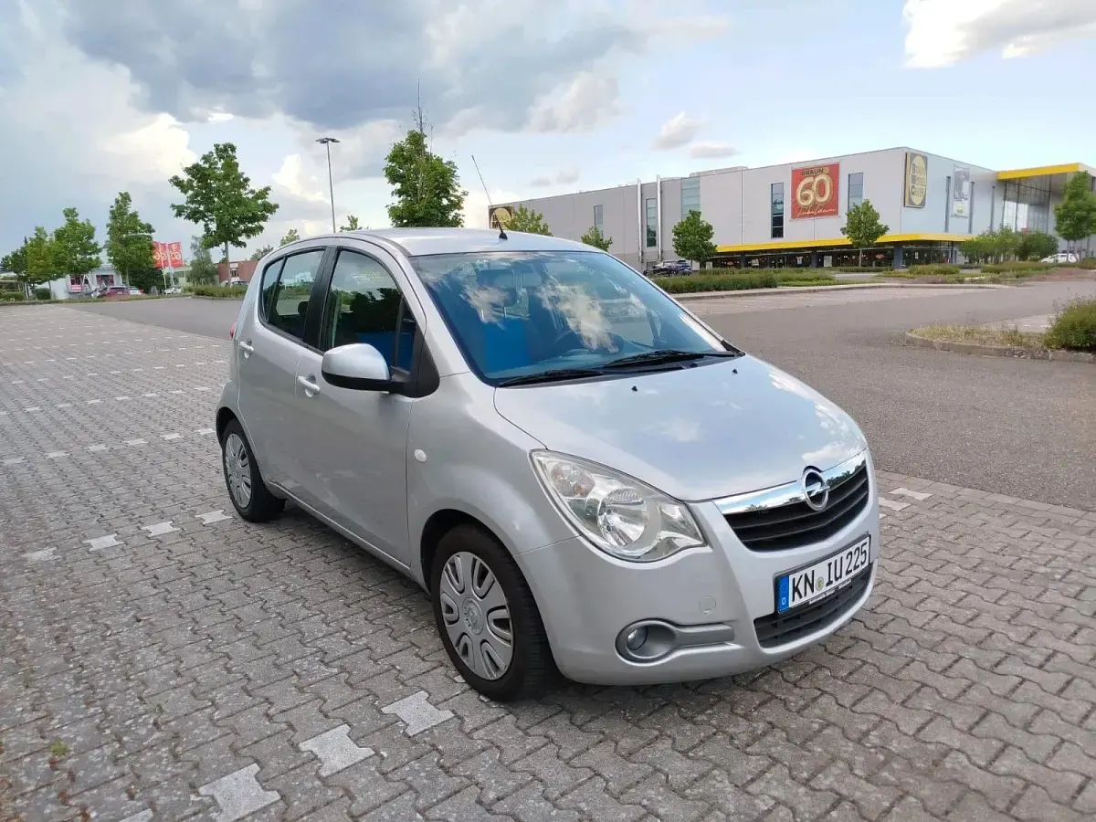 Gebraucht Opel Agila 65 PS (47 kW) 2008 Grau Kleinwagen