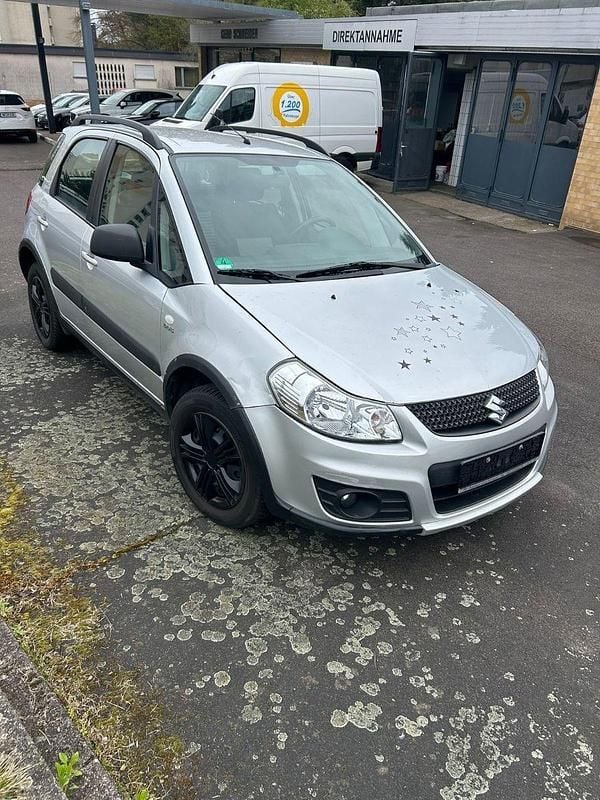 Gebraucht Suzuki SX4 Style 135 PS (99 kW) 2011 Silber Kleinwagen