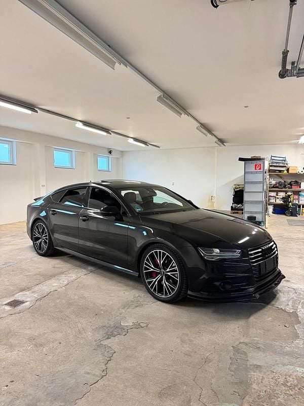 Schwarz Gebraucht 2015 Audi A7 Competition Kleinwagen | 21.900 € (Guter Preis) - Bild 1/4