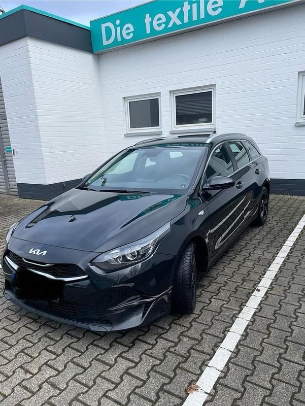 Gebraucht Kia Ceed Sportswagon 160 PS (117 kW) 2023 Schwarz Kombi