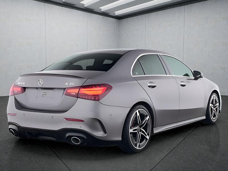 Gebraucht Mercedes A35 AMG AMG 306 PS (225 kW) 2024 Grau Limousine