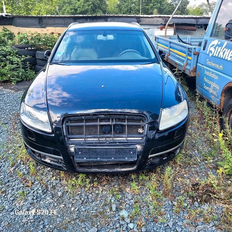 Schwarz Gebraucht 2005 Audi A6 Kombi | 2.500 € (Guter Preis) - Bild 1/4