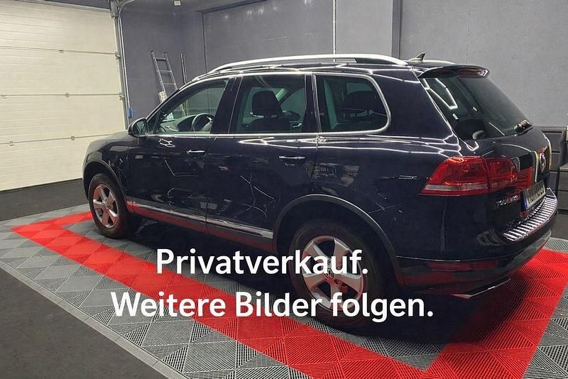 Schwarz Gebraucht 2011 VW Touareg SUV | 9.999 € (Etwas zu teuer) - Bild 1/1