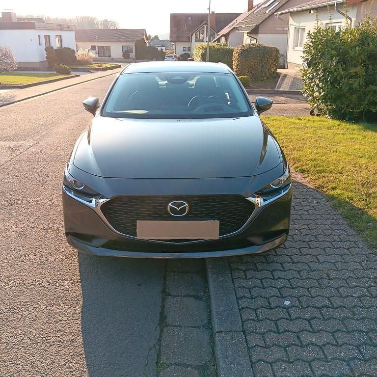 Gebraucht Mazda 3 Exclusive 150 PS (110 kW) 2024 Grau Limousine