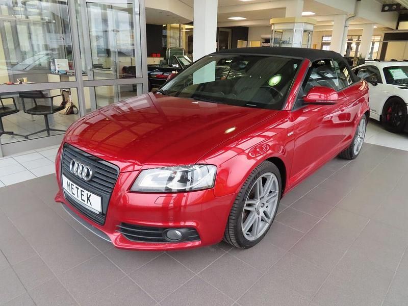Gebraucht Audi A3 Cabriolet S-Line 140 PS (102 kW) 2008 Rot Cabrio