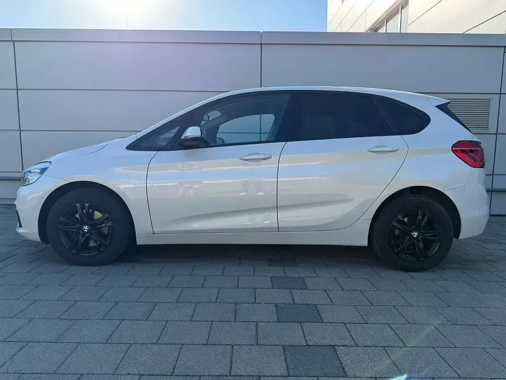 Gebraucht BMW 218 Active Tourer Advantage 136 PS (100 kW) 2016 Weiß Van / Kleinbus