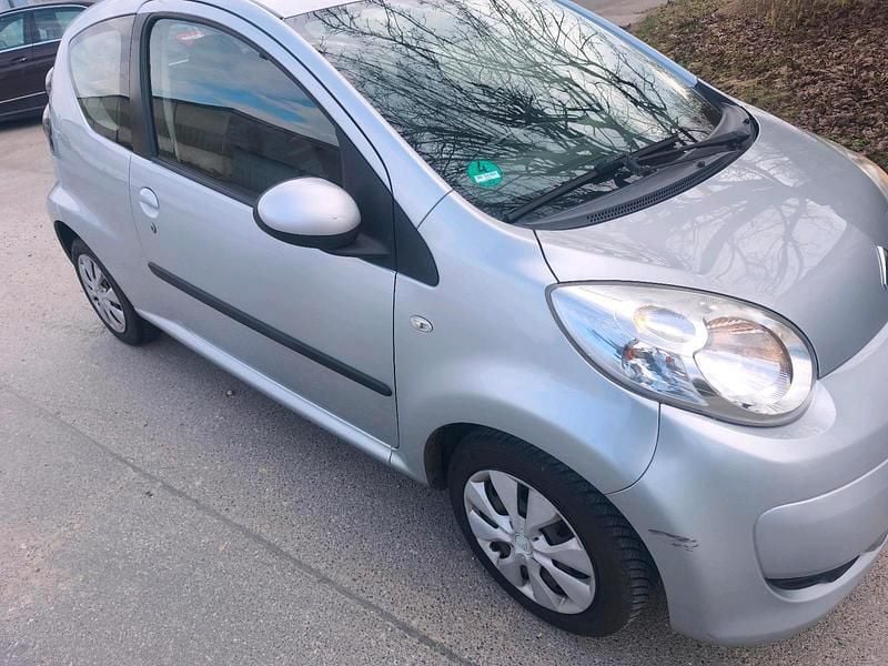 Gebraucht Citroën C1 68 PS (50 kW) 2012 Silber Kleinwagen