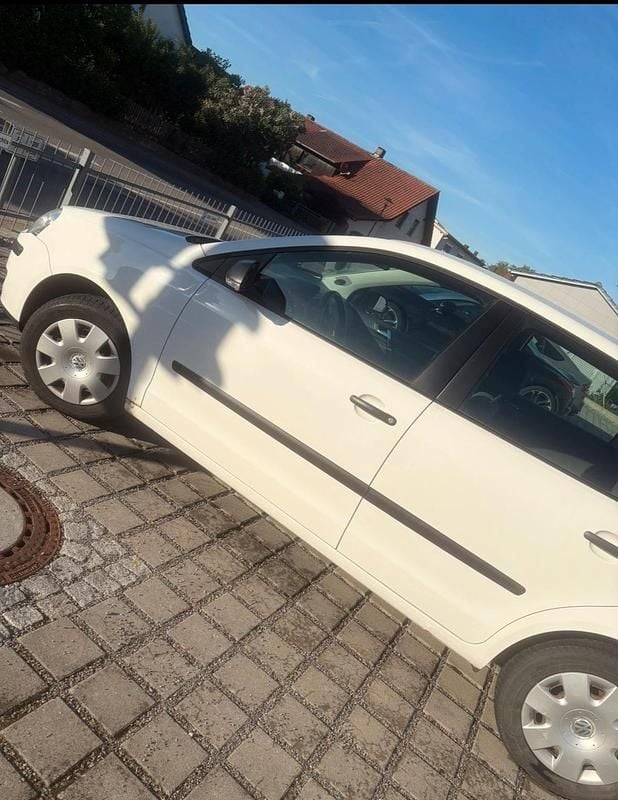 Gebraucht VW Polo 60 PS (44 kW) 2008 Weiß Kleinwagen