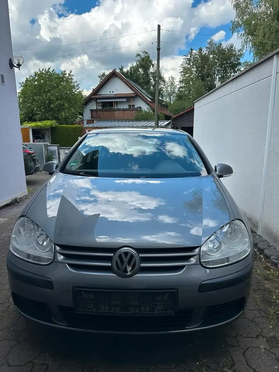 Gebraucht VW Golf V 75 PS (55 kW) 2004 Grau Kleinwagen