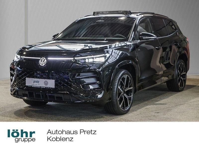 Grenadillschwarz metallic Neu 2025 VW Tayron R-line SUV | 65.980 € (Fairer Preis) - Bild 1/4