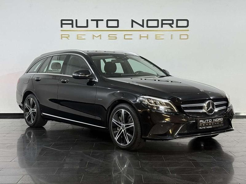 Gebraucht Mercedes C300 Business 194 PS (142 kW) 2020 Schwarz  unilack Kombi
