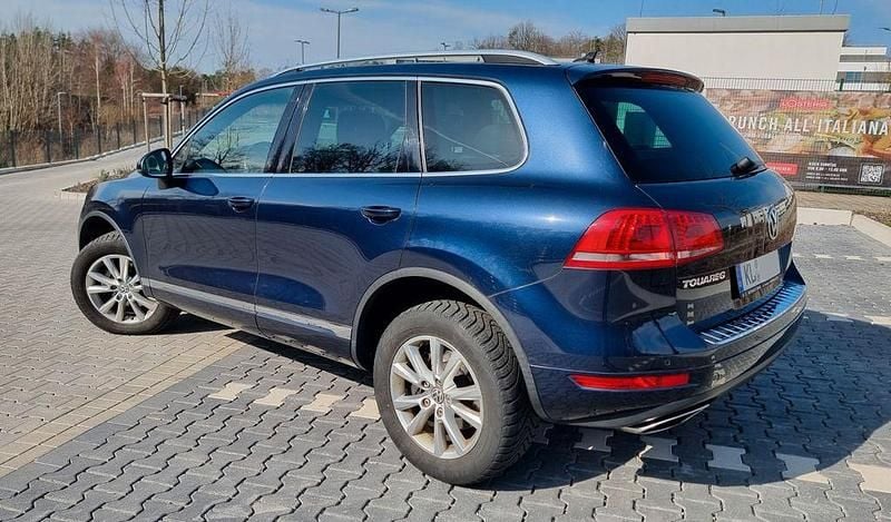 Gebraucht VW Touareg 245 PS (180 kW) 2012 Blau SUV