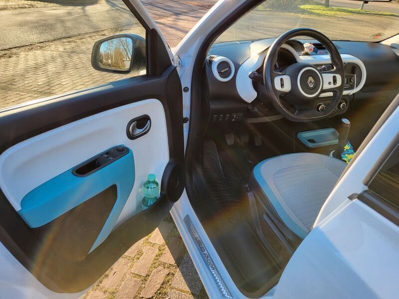 Gebraucht Renault Twingo Experience 71 PS (52 kW) 2016 Weiß Kleinwagen