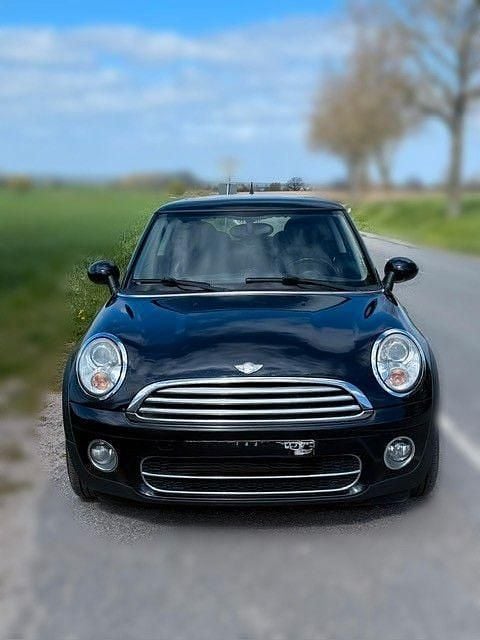 Second-hand Mini One D 109 CP (80 kW) 2008 Negru Hatchback