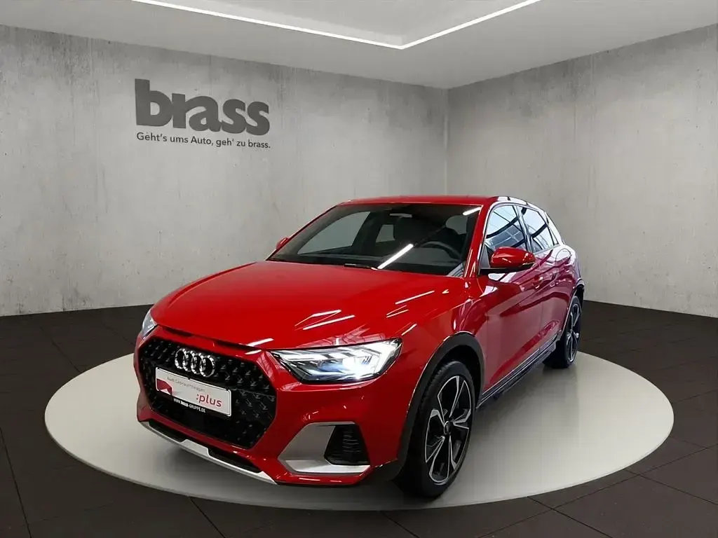 Gebraucht Audi A1 Basis 150 PS (110 kW) 2024 Progressivrot metallic SUV